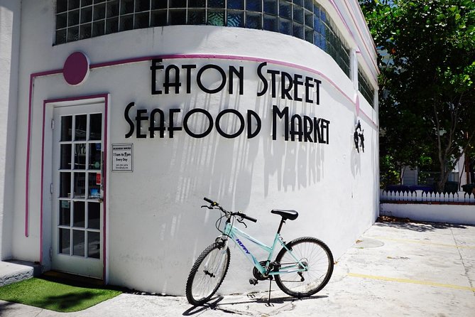 Key West Historic Seaport Food & Walking Tour - Bagatelle’s lobster mac and cheese