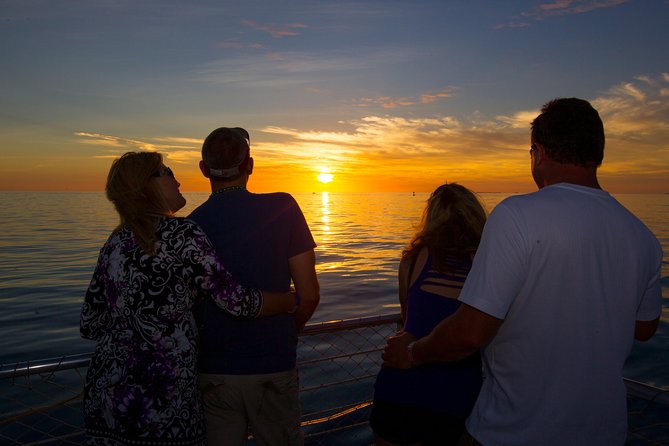 Key West Sunset Cruise: Dinner, Live Music & Drinks Included - The return ride and the end of the evening
