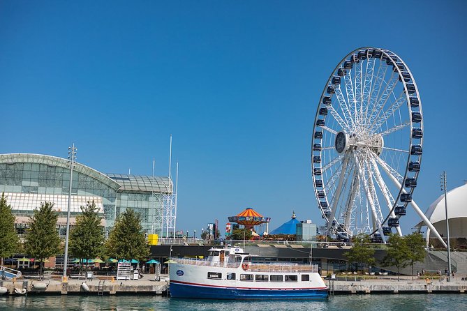 Lake Michigan Skyline Cruise in Chicago - Who should book this Chicago cruise?