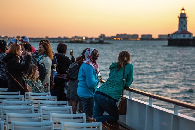 Lake Michigan Sunset Cruise in Chicago - What the $45 ticket is really buying