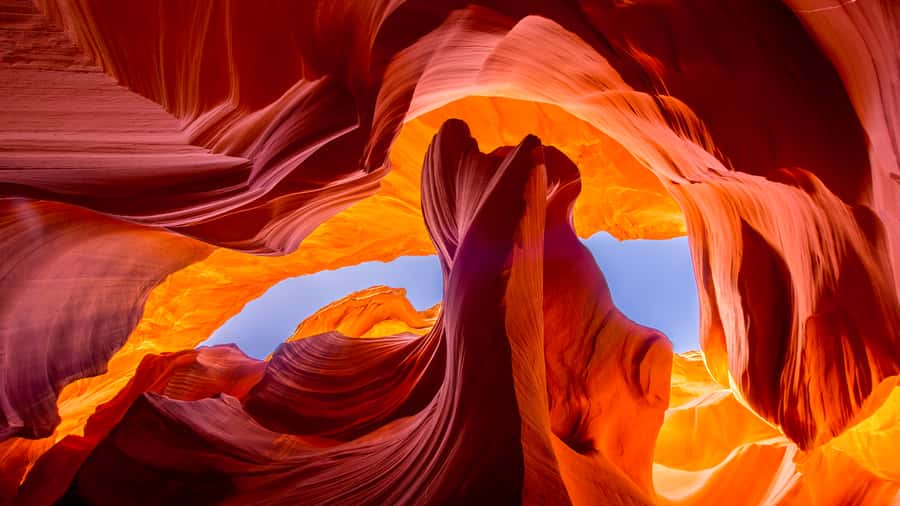 Las Vegas: Antelope Canyon Horseshoe Bend Tour & Lake Powell - The Lake Powell photo stop