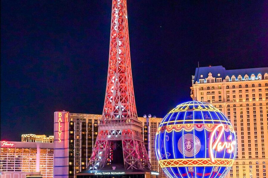 Las Vegas: Eiffel Tower Viewing Deck Entrance Ticket - What the Eiffel Tower Viewing Deck really offers