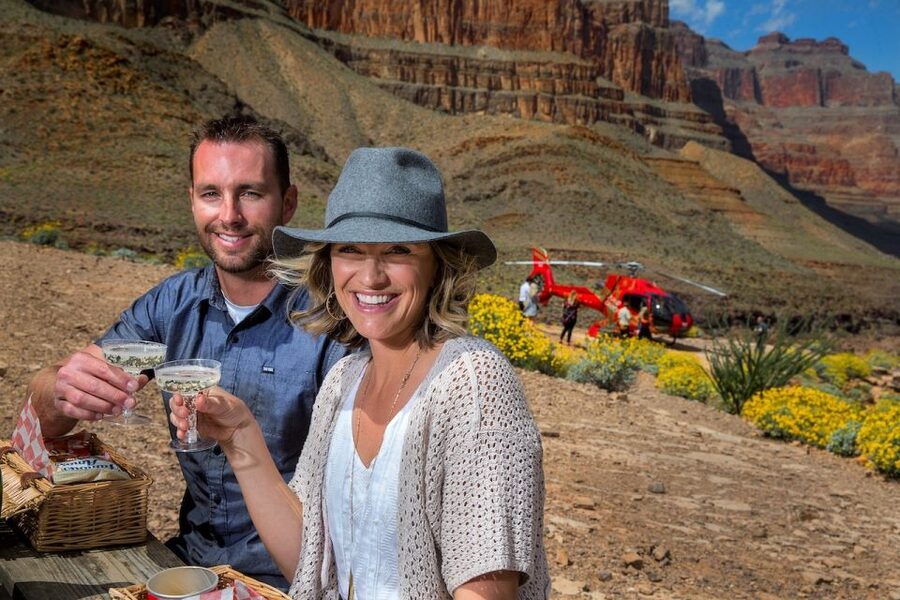Las Vegas: Grand Canyon Helicopter Landing Tour - The return flight to Boulder City