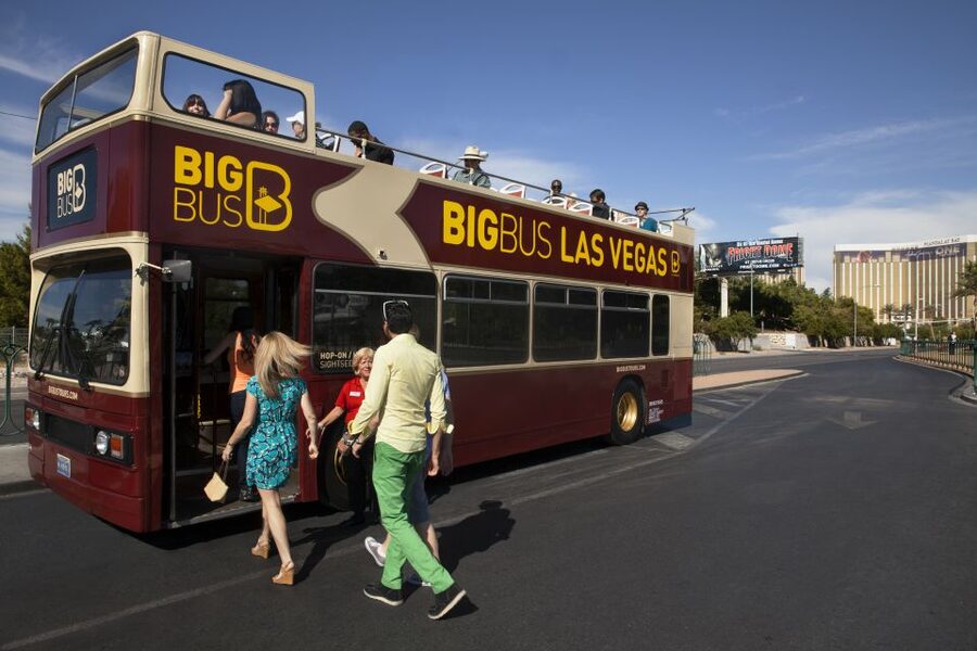 Las Vegas: Hop-on Hop-off Sightseeing Tour by Open-Top Bus - Commentary, comfort, and accessibility