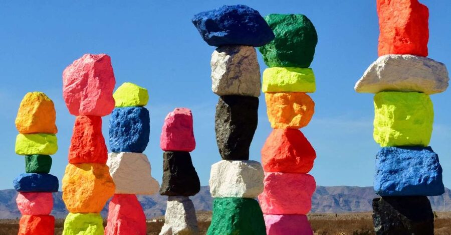 Las Vegas: Mojave Desert, 7 Magic Mountains, Vegas Sign Tour - Why this short tour works in Las Vegas