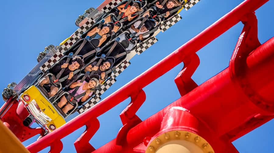 Las Vegas: New York-New York Hotel Big Apple Coaster Ride - Who will enjoy this most