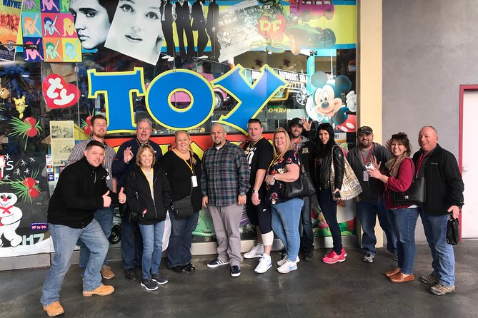 Las Vegas Pawn Stars and Reality TV Shows Tour in Las Vegas - Sports cards and memorabilia with Jeremy Brown