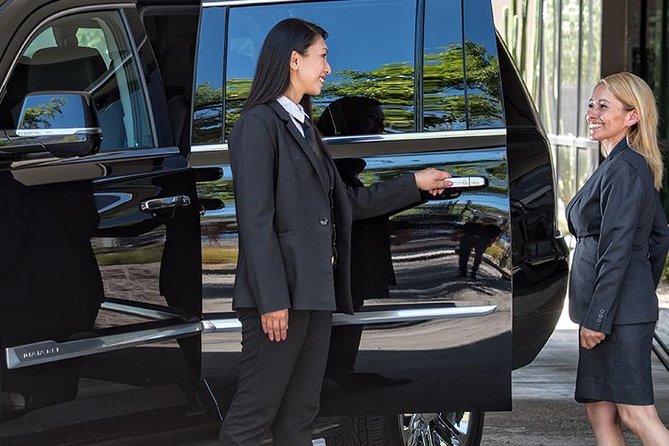 Las Vegas Private Airport Roundtrip Transfer - Key points to know before booking