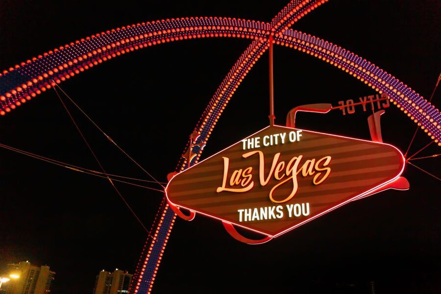 Las Vegas: Sightseeing Night Tour by Open-top Bus - Who should book this Las Vegas night tour?