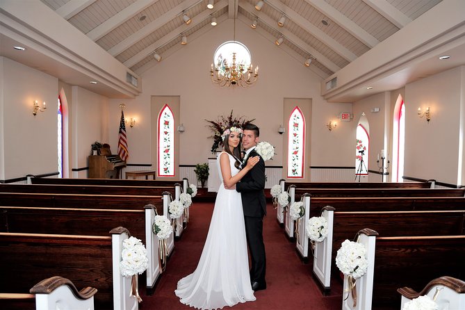 Las Vegas Wedding at A Special Memory Wedding Chapel - Photos are the biggest financial warning
