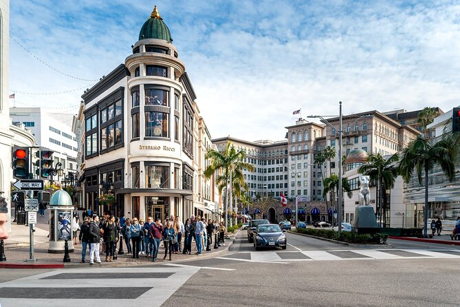 Los Angeles and Hollywood Small Group Day Tour from Las Vegas - Santa Monica Pier and your first look at the Pacific