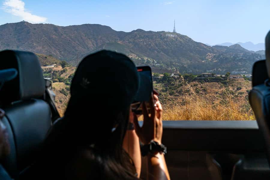 Los Angeles: Celebrity Homes and Hollywood Open-Air Bus Tour - Key points at a glance