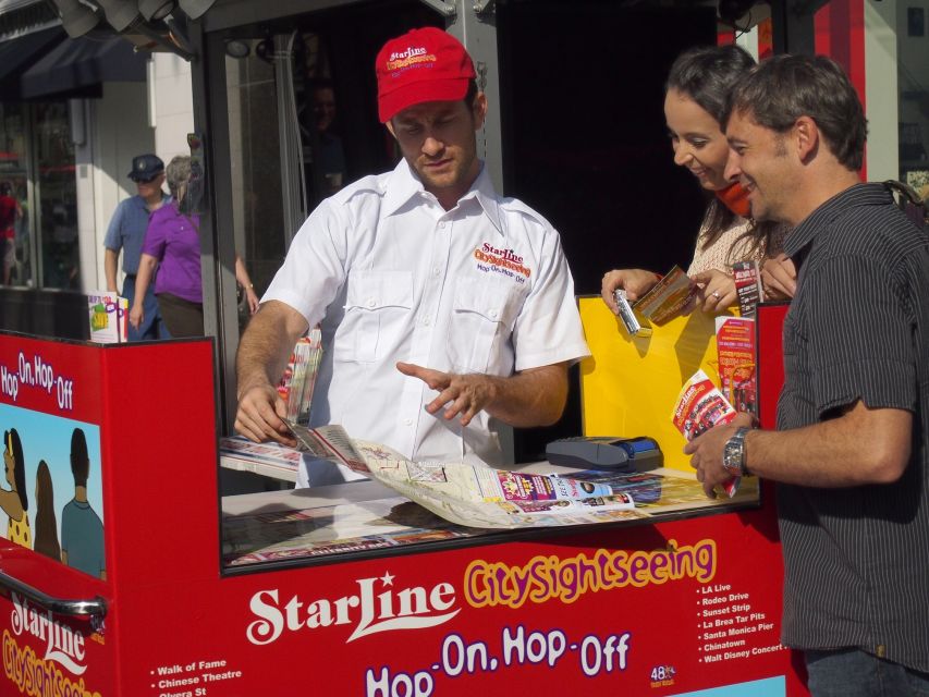 Los Angeles: Hop-On Hop-Off Bus Tour with Audio Guide - Blue Route: the practical shuttle for Universal Studios