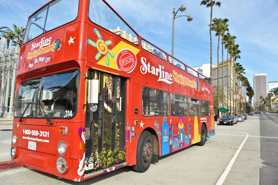 Los Angeles: Hop-On Hop-Off Bus Tour with Audio Guide - Audio commentary, app tracking, and what works onboard