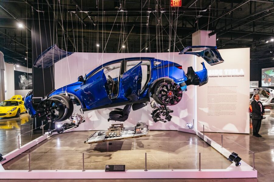 Los Angeles: Petersen Automotive Museum Admission Ticket - Three floors, 25 galleries, and a timeline on wheels