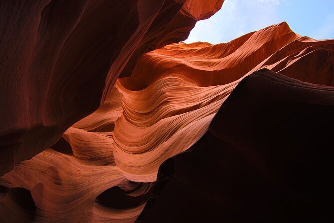 Lower Antelope Canyon Hiking Tour - Navajo guides add more than directions