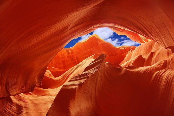 Lower Antelope Canyon Tour Ticket - 600 Meters of Twisting Sandstone
