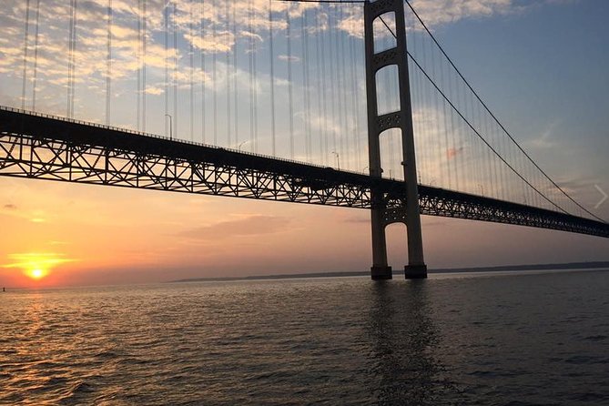 Mackinaw City Sunset Cruise - Music, commentary, and the right expectations