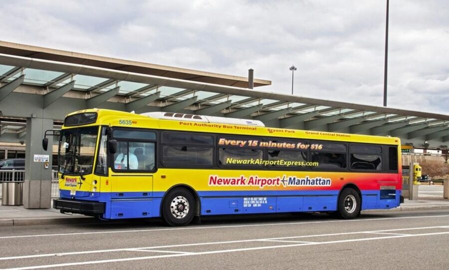 Manhattan: Bus Transfer from/to Newark Airport - Key points at a glance