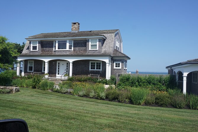 Martha's Vineyard Day Trip with Optional Island Tour from Boston - The 45-minute ferry crossing is a highlight