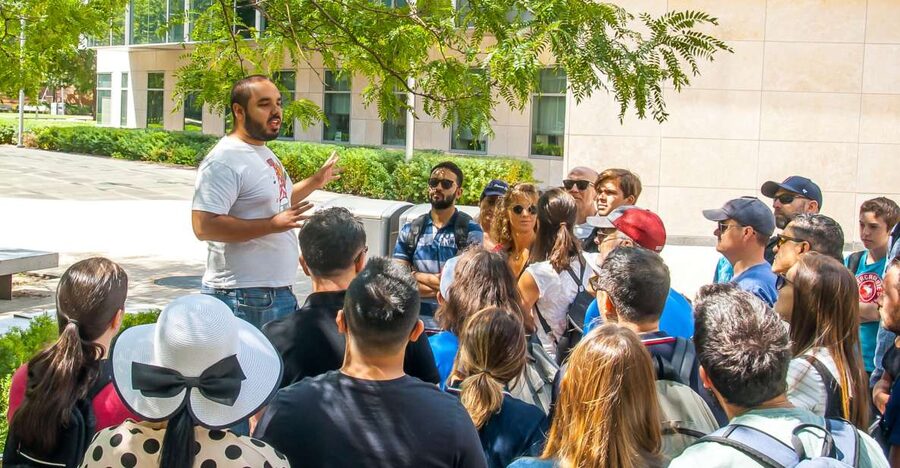 Massachusetts Institute of Technology Public Tour - A student guide makes the campus personal