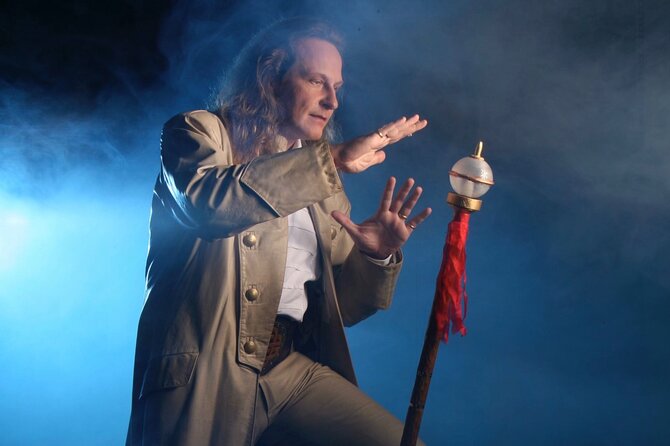 Masters of Magic Show at Las Vegas Magic Theater - The bubble illusion and other memorable details