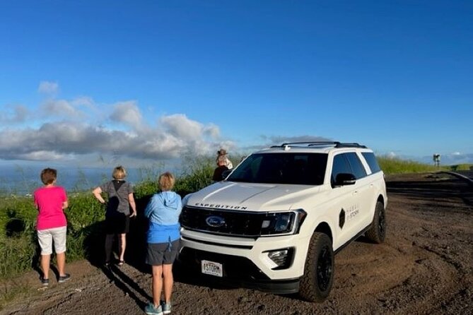 Maui by Storm: Epic Private Luxury Road to Hana Adventure Tour - Kahului: stock up before the long drive