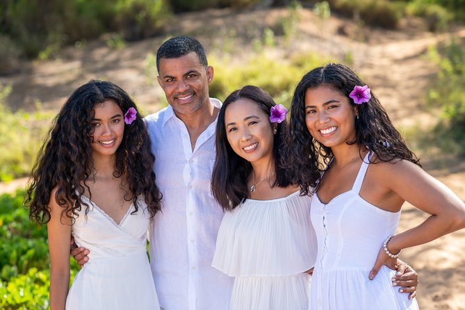 Maui Family and Couple Beach Photo Session - Meeting at Po‘olenalena Beach in Wailea-Makena