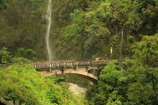 Maui: Famous Road to Hana Waterfalls and Lunch by Mercedes Van - Paia and Ho’okipa begin the morning