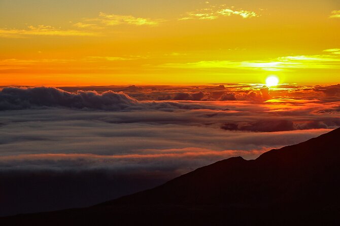 Maui: Majestic Haleakala Sunrise Tour with Pick-up - Breakfast makes the early start easier