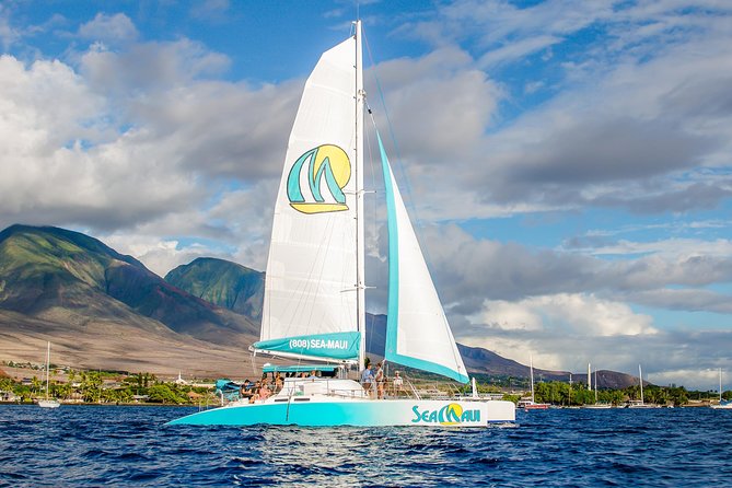 Maui: Original Sunset Cruise with Open Bar from Ka’anapali Beach - The western Maui sunset and island views