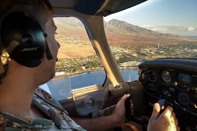 Maui -PRIVATE- Air Tour: 5 Islands: (2-5 people): SEE Even MORE! - Comfort, seating, and the small-plane reality