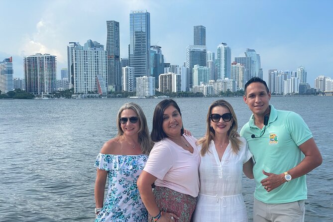 Miami All-In-One: City Sightseeing & water taxi experience - Starting at Ocean Drive in South Beach