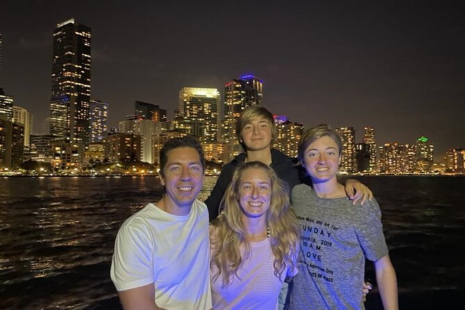 Miami Boat Tour –Day and Night Cruises with Champagne - Key points before you book