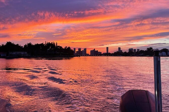 Miami Boat Tour –Day and Night Cruises with Champagne - Cruising Biscayne Bay at your own pace