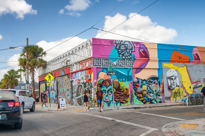 Miami City Tours – 5 Sites, 4 Stops, One Tour – 3.5 Hours of Fun - South Beach, Ocean Drive, And The Versace Mansion