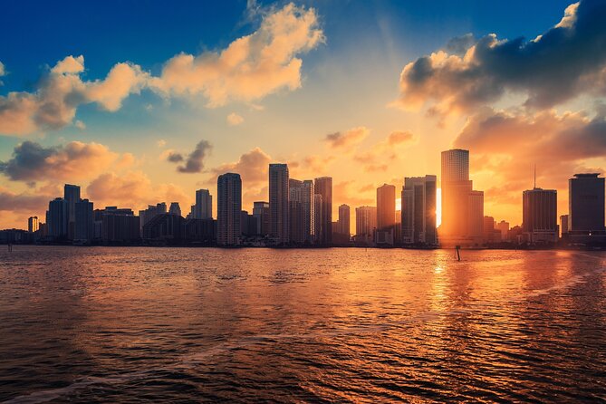 Miami Millionaires Sightseeing Cruise - Hibiscus Island and Star Island’s Millionaires Row