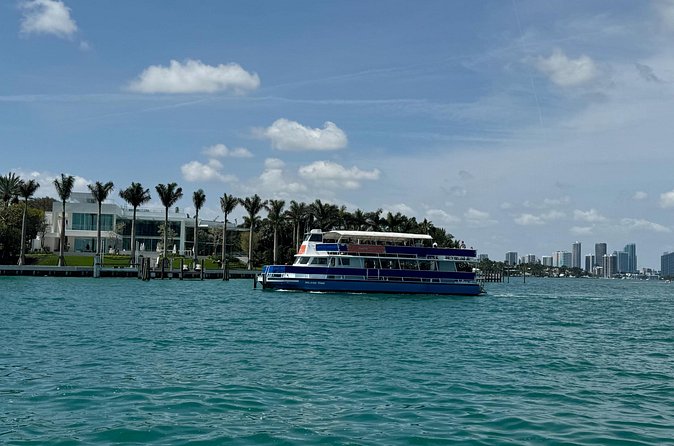 Miami Millionaires Sightseeing Cruise - Downtown Miami from Biscayne Bay