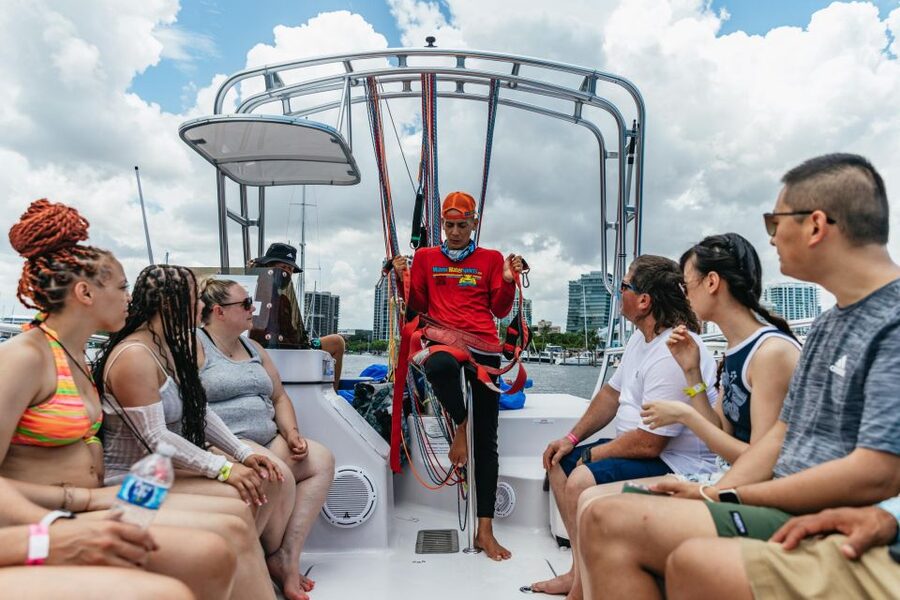 Miami: Parasailing Experience in Biscayne Bay - Key points to know before you fly
