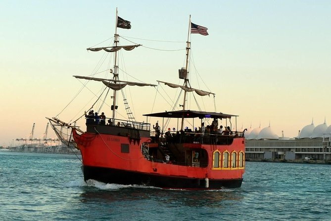 Miami Pirate Boat Tour: Skyline & Celebrity Homes - Key things to know before boarding