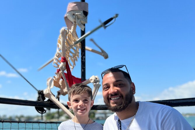 Miami Pirate Boat Tour: Skyline & Celebrity Homes - Music, drinks, and the onboard mood