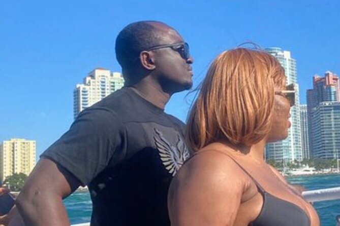 Miami Skyline Boat Cruise Past Millionaire's Homes Optional Stop - What This Miami Cruise Is Really About