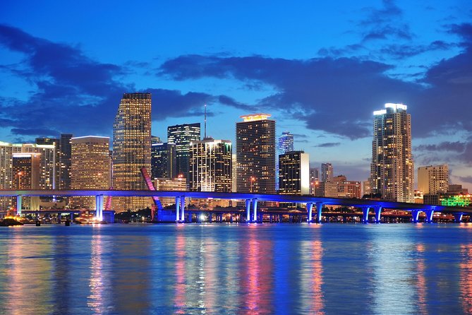 Miami Skyline Views and Biscayne Bay Cruise - Setting out from Bayside Marketplace