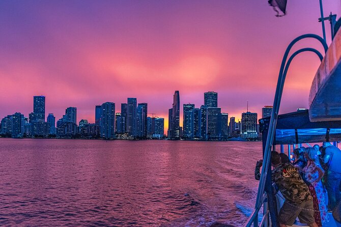 Miami Sunset and City Lights Cocktail Cruise - The open bar sets the tone