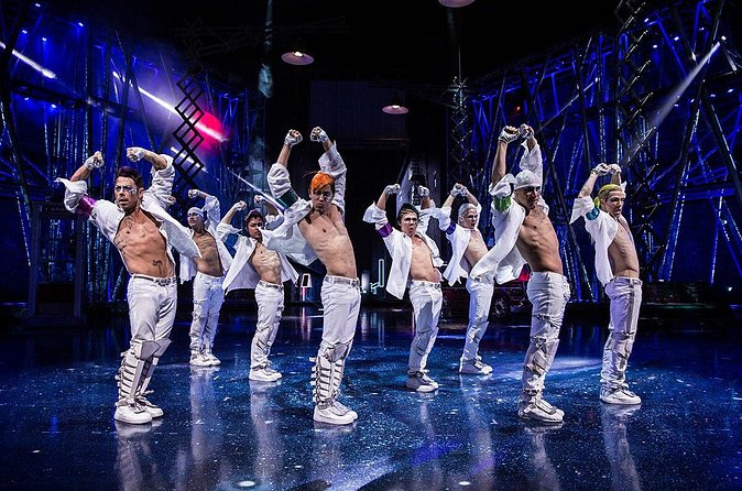Michael Jackson ONE by Cirque du Soleil® at Mandalay Bay Resort and Casino - How the experience fits into a Las Vegas night