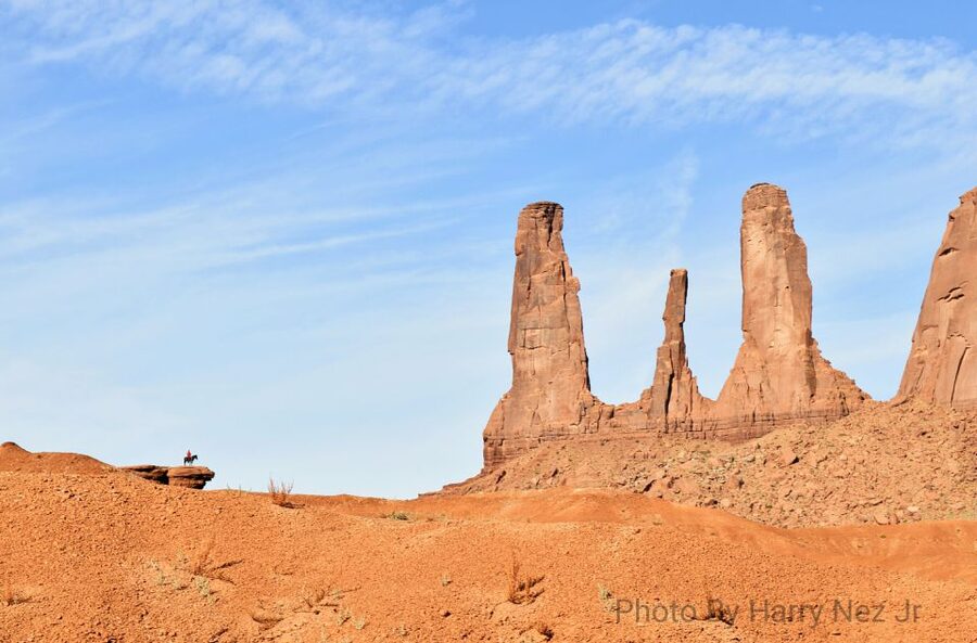 Monument Valley: Scenic 2.5-Hour Guided Tour - The Hogan arch and Eagle Eye