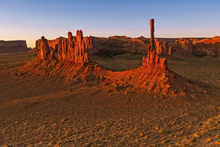 Monument Valley: Sunset Tour with Navajo Guide - Sunset color and photography tips
