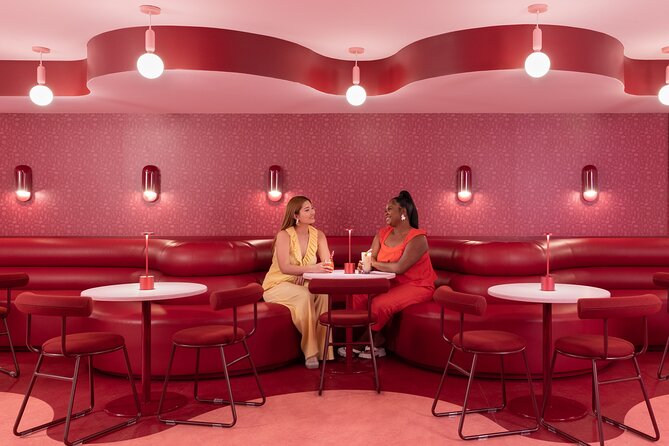 Museum of Ice Cream Chicago Admission Ticket - Finishing in the full-size sprinkle pool