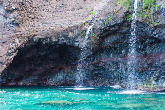 Na Pali Coast Half-Day Raft and Snorkel Adventure - Who should choose this raft adventure?