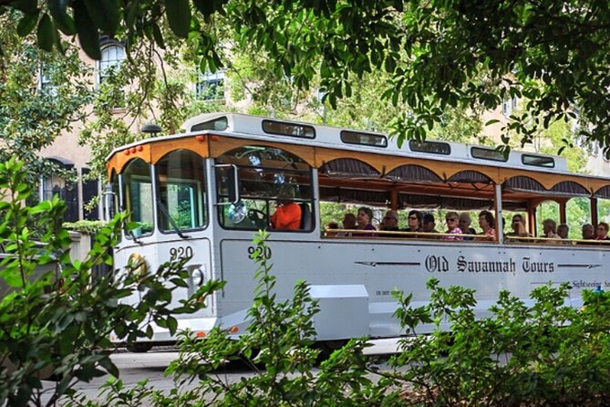 Narrated Historic Savannah Sightseeing Trolley Tour - Why this trolley works well as your first Savannah outing